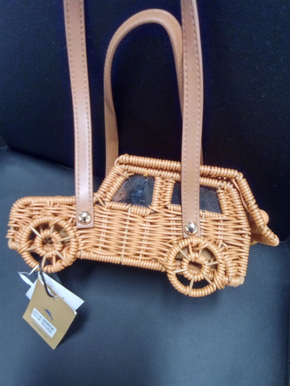 Tommy Bahama Wicker Car Purse - Picture 4 of 6